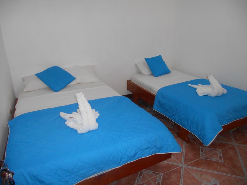 El Descanso Del Petrel Puerto Ayora  Ngoại thất bức ảnh