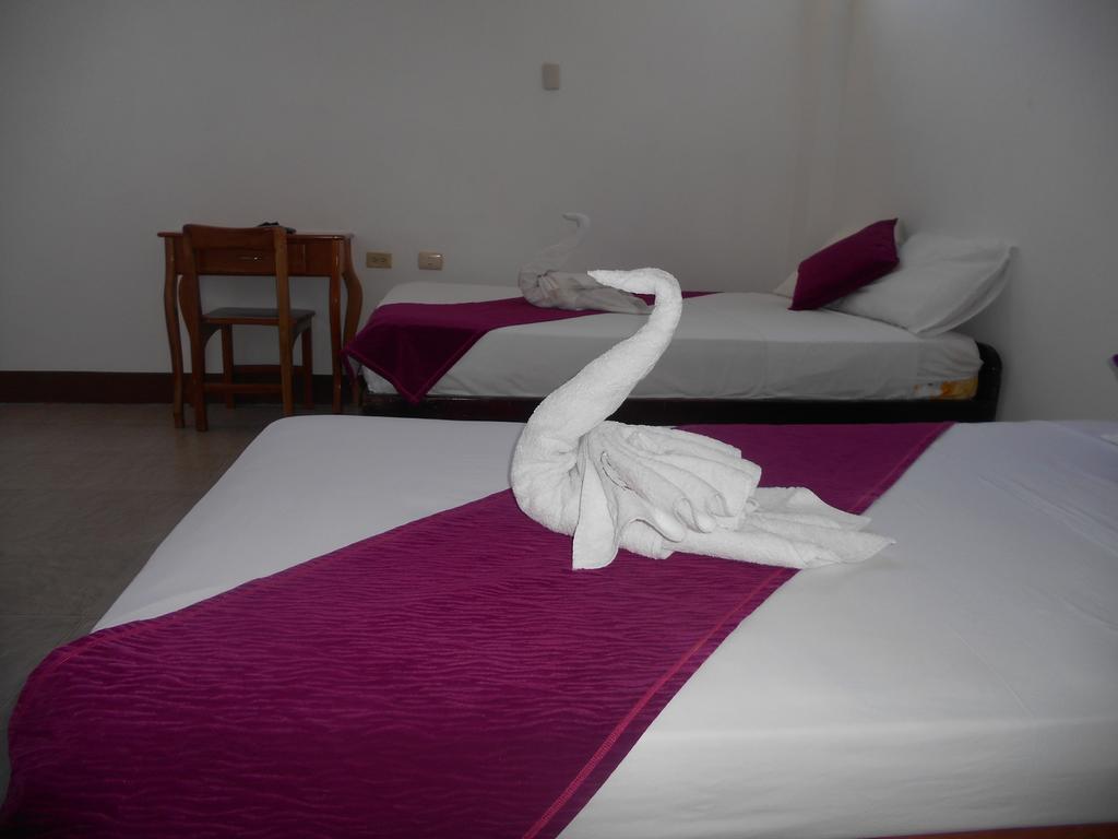 El Descanso Del Petrel Puerto Ayora  Ngoại thất bức ảnh