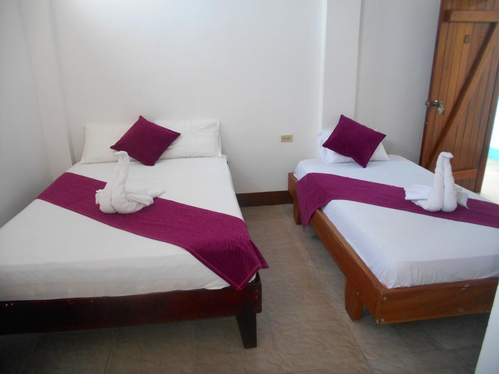 El Descanso Del Petrel Puerto Ayora  Ngoại thất bức ảnh